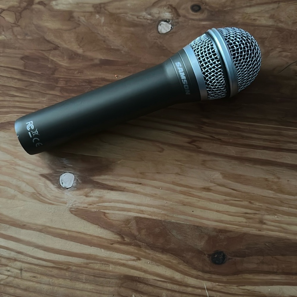 Samson Black Dynamic Microphone
